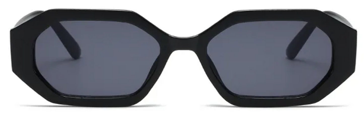 Lunette SOY AMOR collection LOLA, modèle OPIUM, de couelur noir modèle