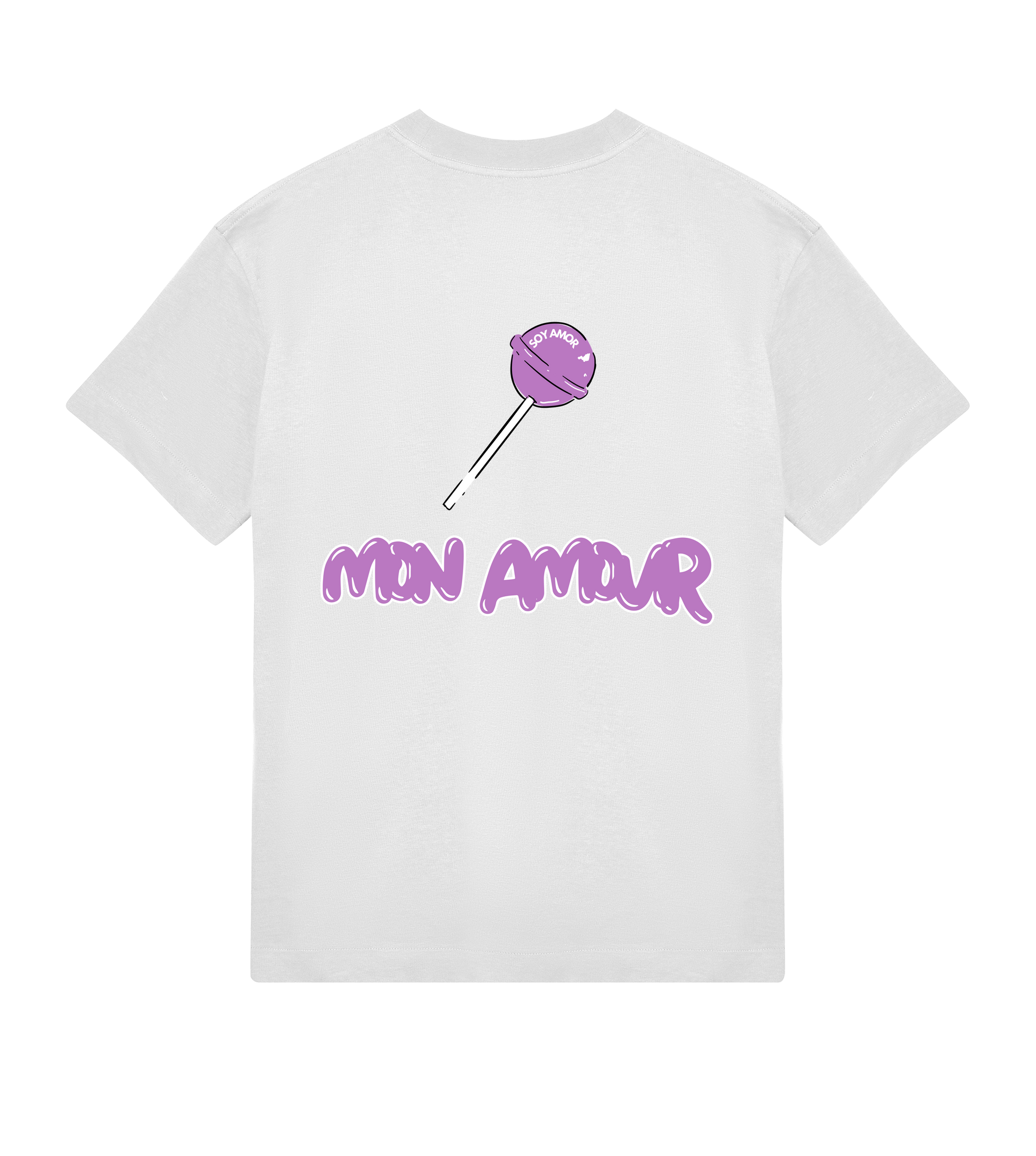 T-shirt blanc Soy Amor vu de dos, avec une grande sucette violette et le texte “MON AMOUR” en typographie large et arrondie sous le visuel.