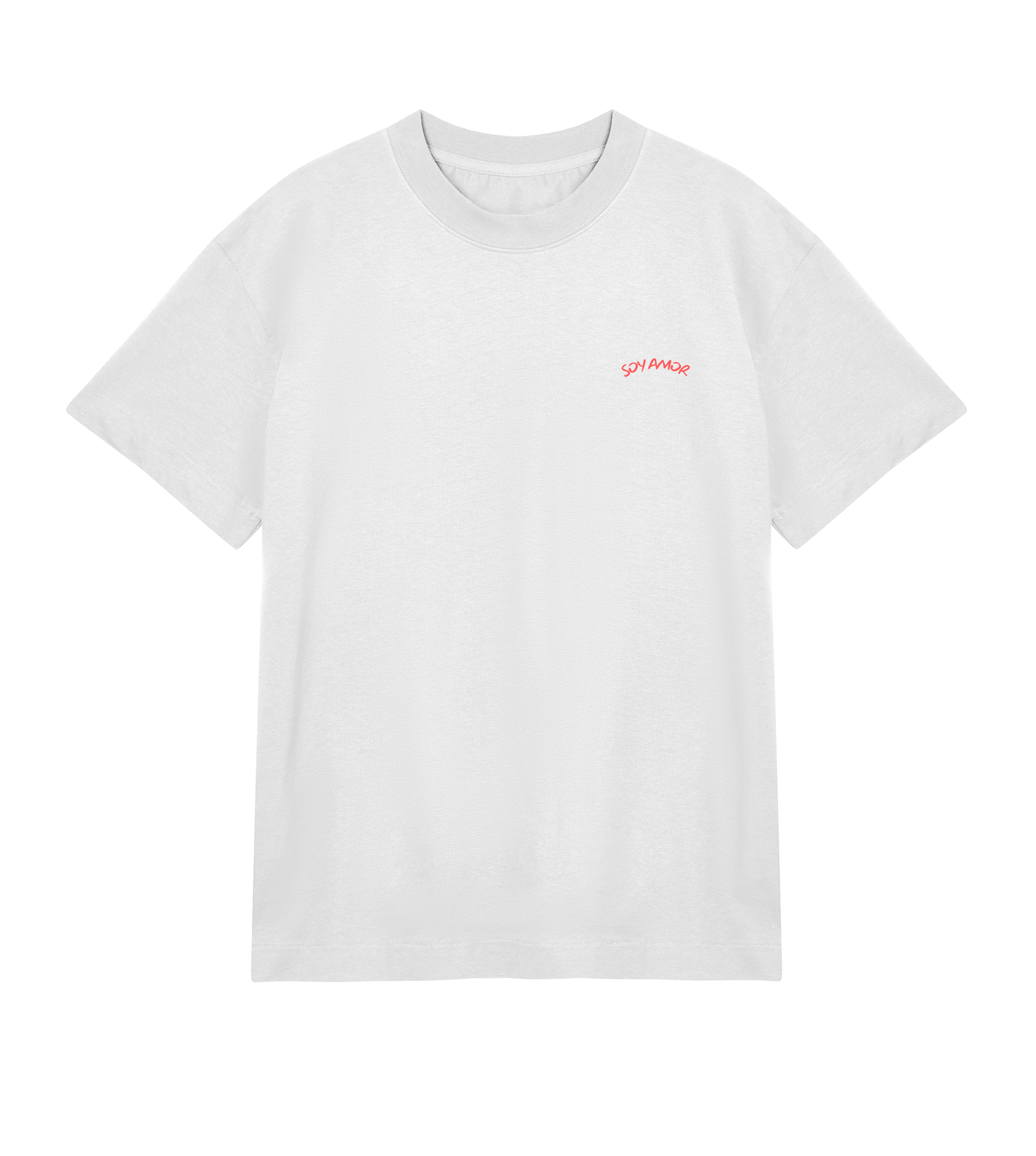 T-shirt blanc Soy Amor vu de face, coupe oversized, avec un petit logo “Soy Amor” imprimé en rouge sur la poitrine gauche.