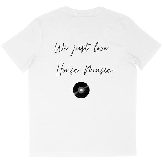 T-shirt SOY AMOR- blanc oversized avec  inscrit  "we just love house music" en police manuscrite noir avec visuel d'un vinyl noir apposé dans le dos du t-shirt. Marque SOY AMOR